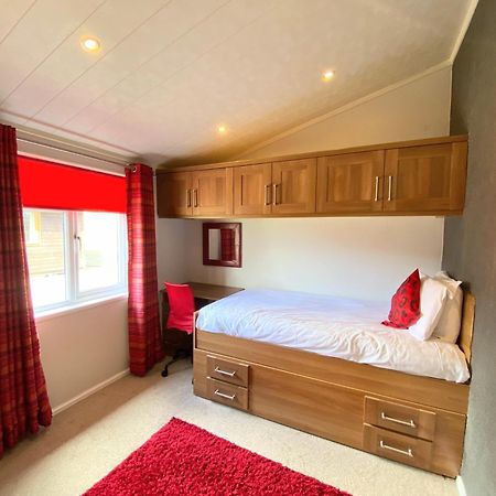 Benarty 11 With Private Hot Tub - Fife - Loch Leven - Lomond Hills - Pet Friendly Villa Kelty Eksteriør bilde
