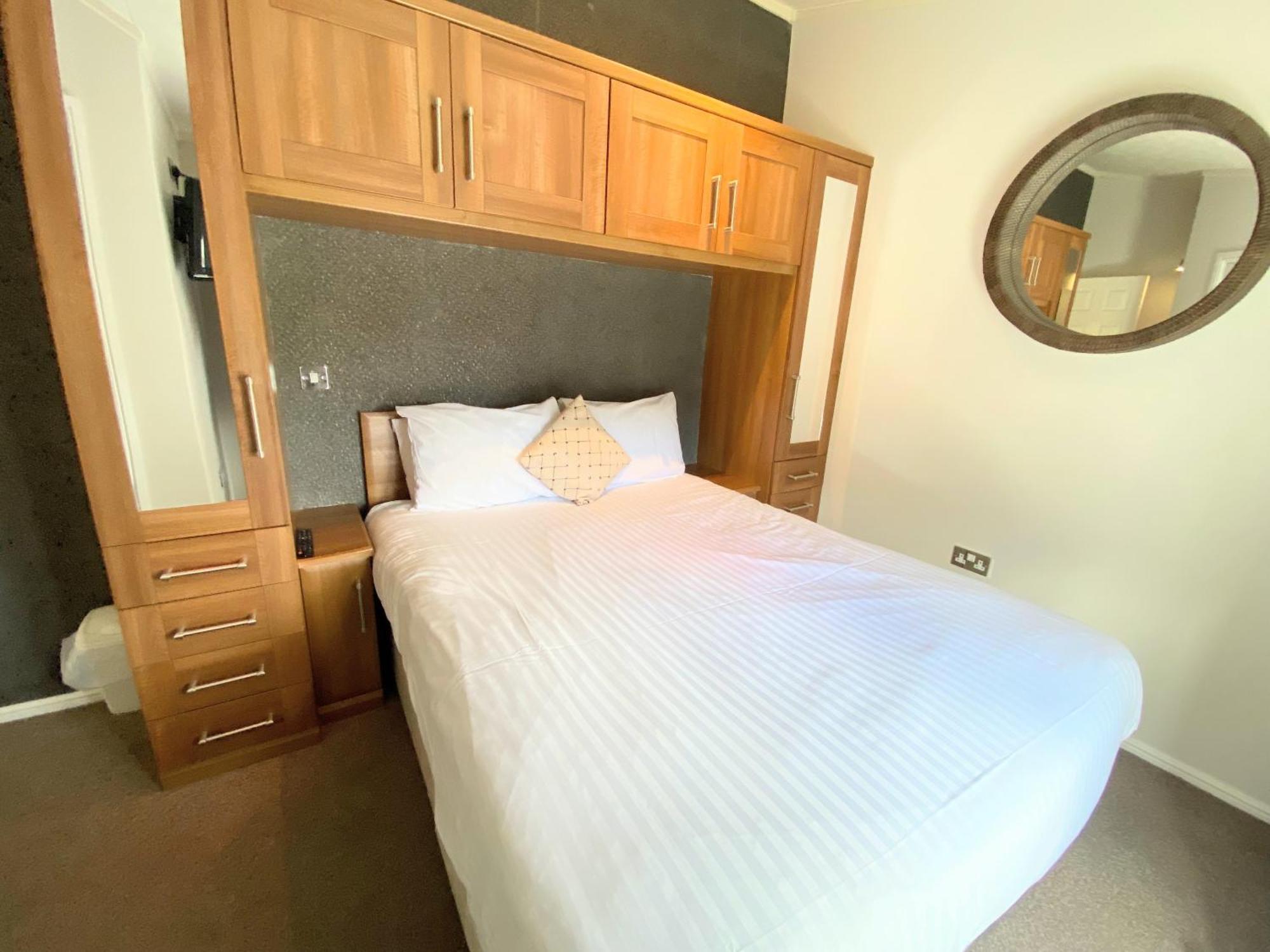 Benarty 11 With Private Hot Tub - Fife - Loch Leven - Lomond Hills - Pet Friendly Villa Kelty Eksteriør bilde