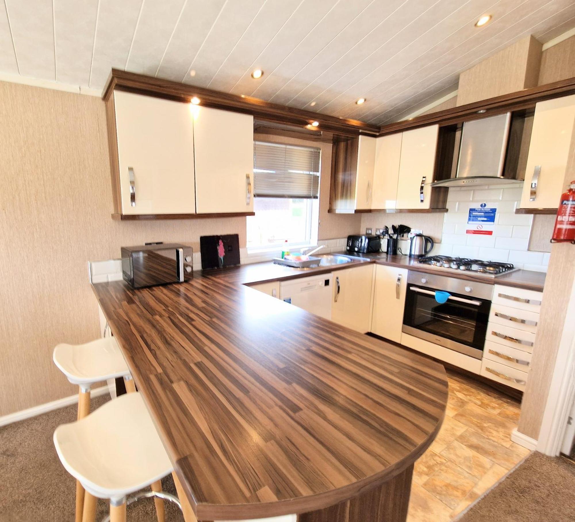Benarty 11 With Private Hot Tub - Fife - Loch Leven - Lomond Hills - Pet Friendly Villa Kelty Eksteriør bilde